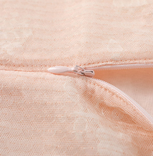 Interior finish and closure detail of the Blush Lace Glow Shift Dress