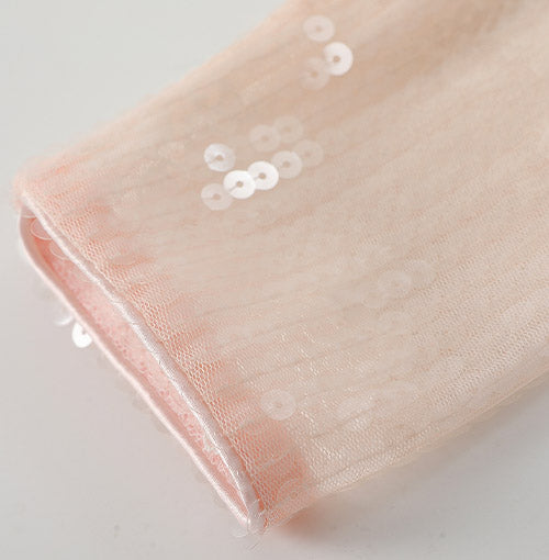 Relaxed Long Sleeves detail on the Blush Lace Glow Shift Dress